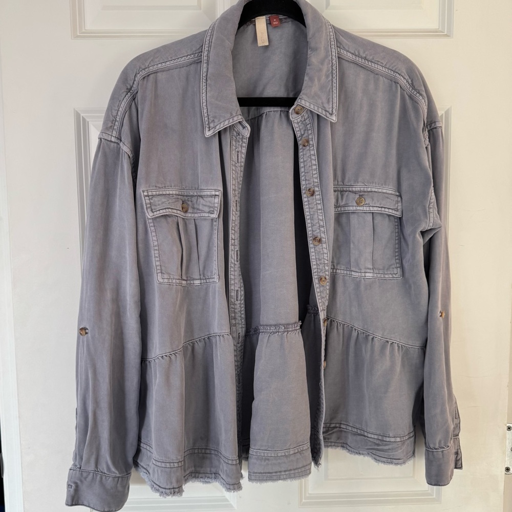 Pilcro blue button down with ruffle hem